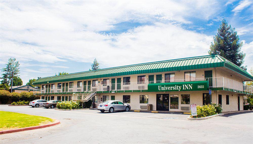 University Inn Фресно Екстер'єр фото