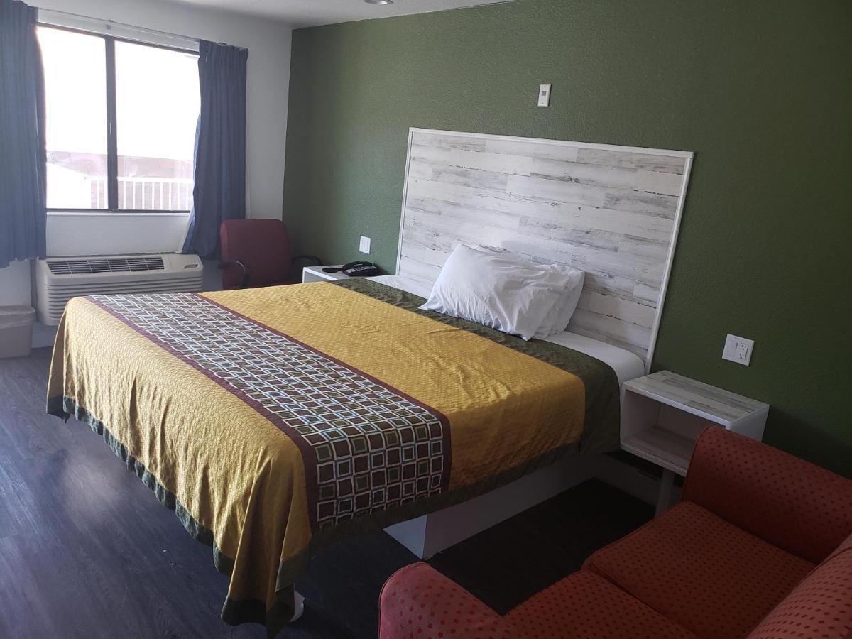 University Inn Фресно Екстер'єр фото